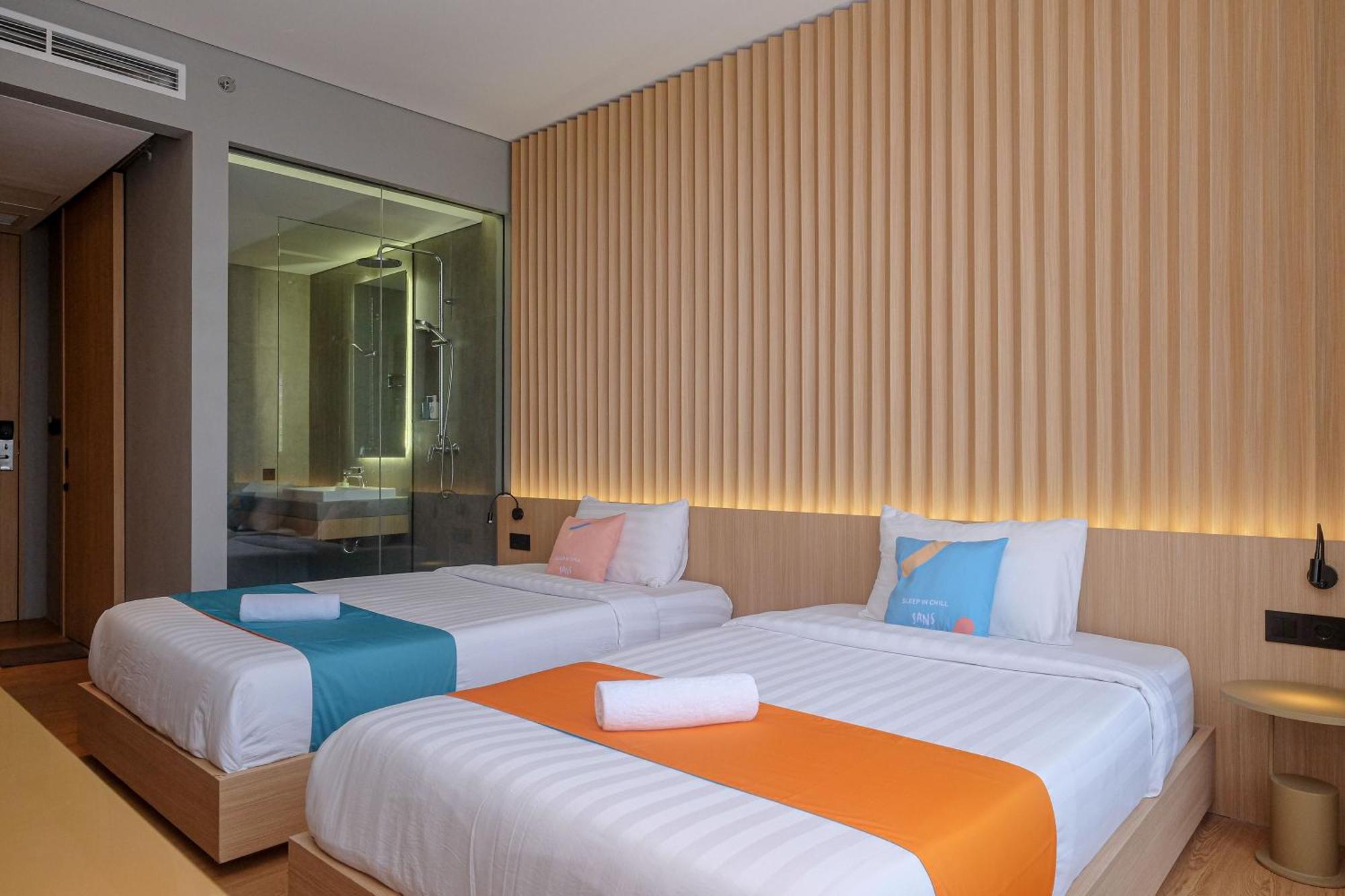 Sans Hotel Rg Living Jogja By Reddoorz Pakualaman Kültér fotó